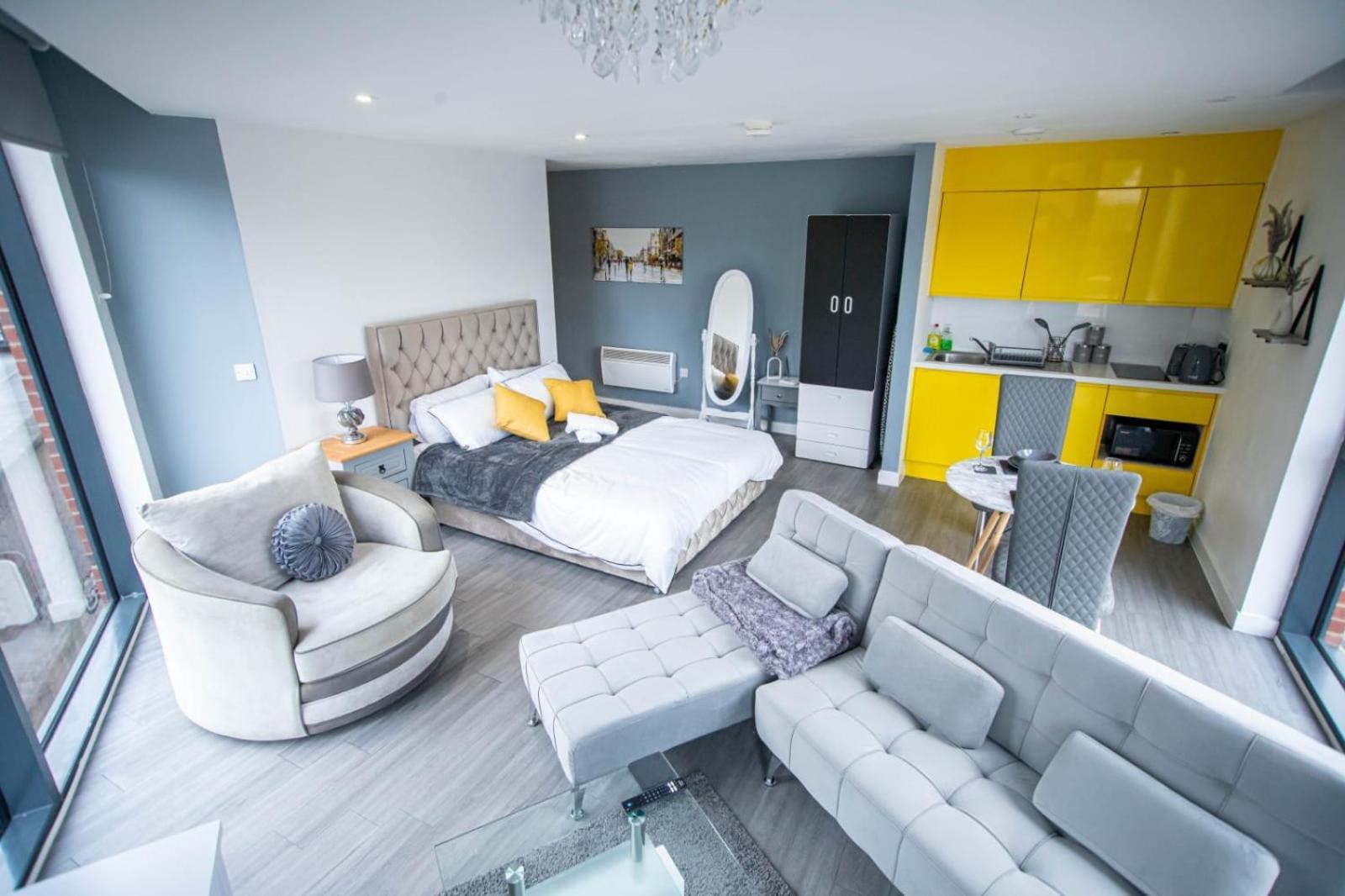 Excellent Studio Balcony Apartment In Sheffield Exterior photo