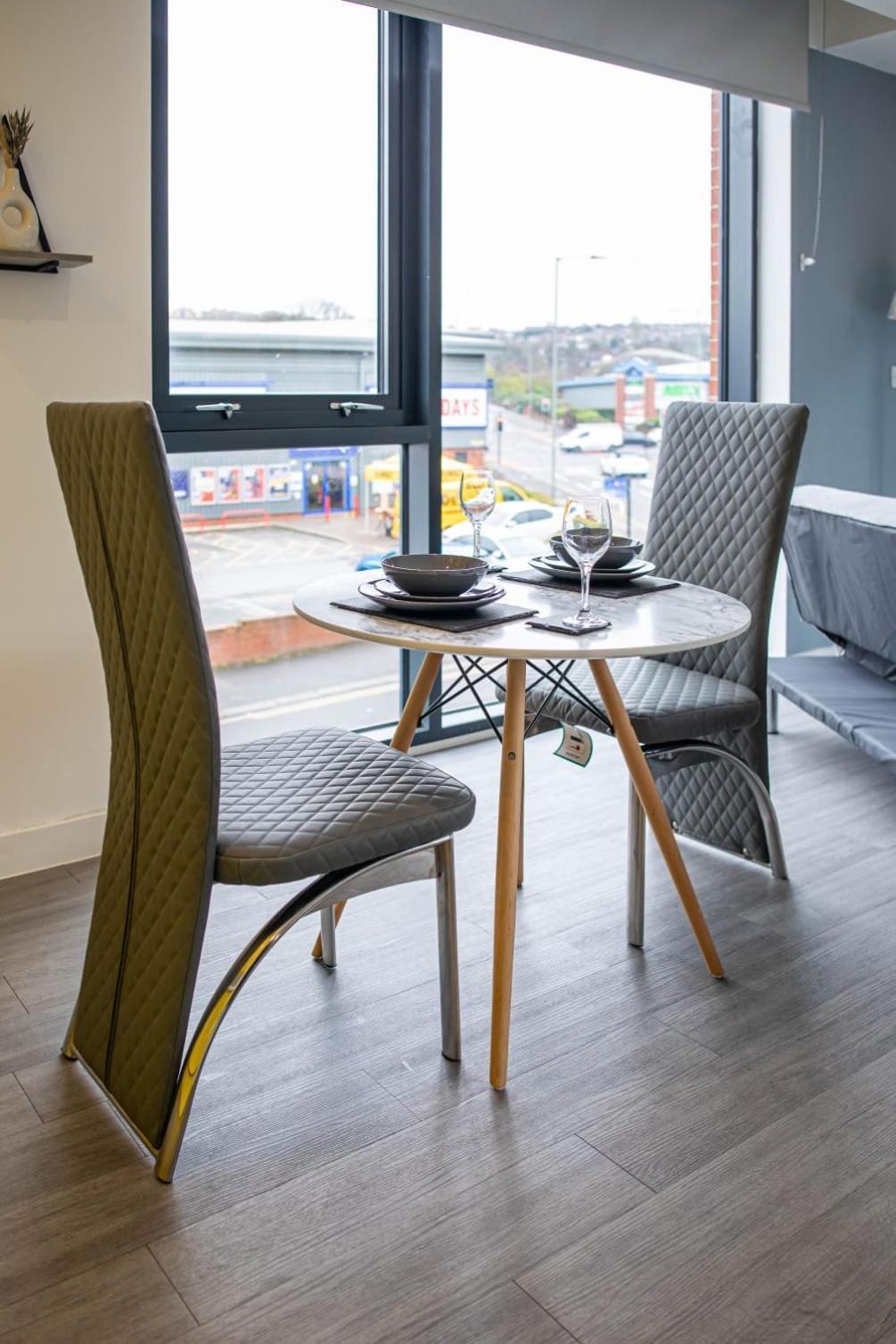Excellent Studio Balcony Apartment In Sheffield Exterior photo